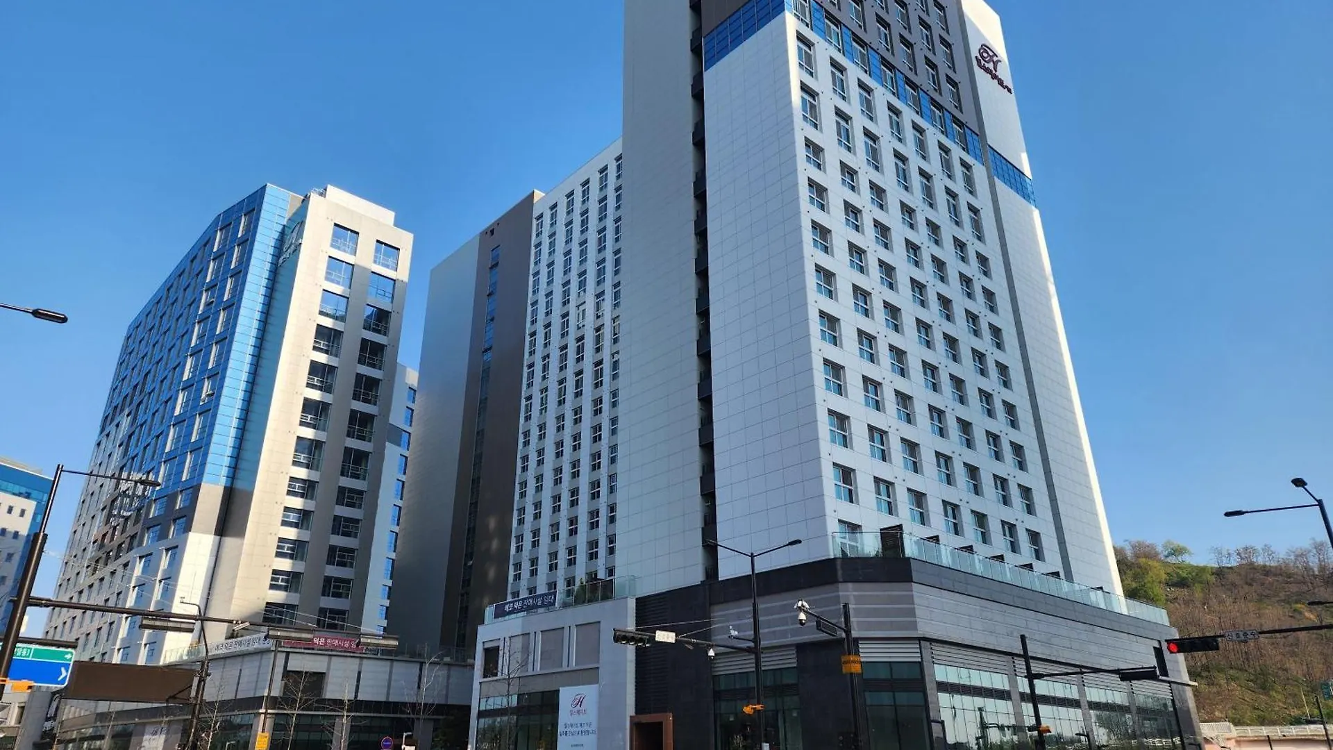 Apartment World-Cup Stadium, New House, Full Optioned Goyang