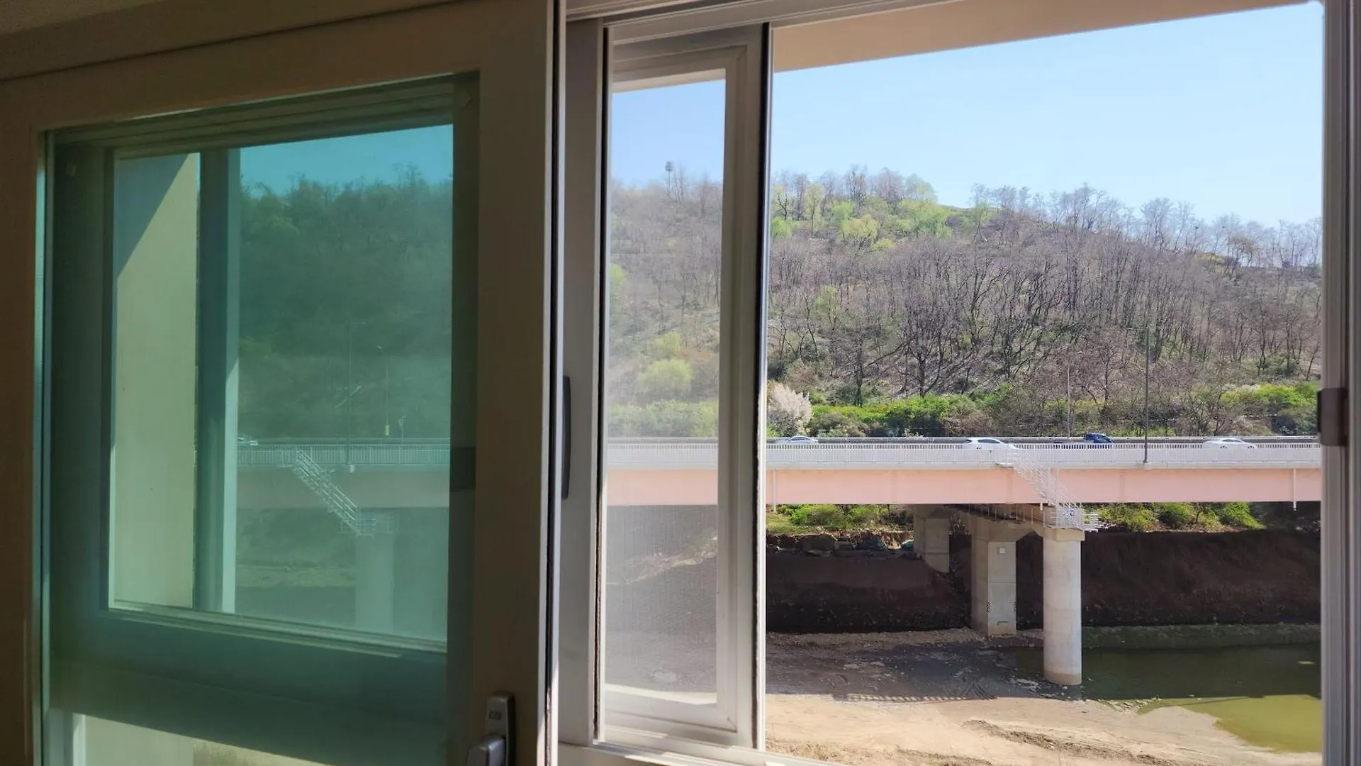 Apartment World-Cup Stadium, New House, Full Optioned Goyang
